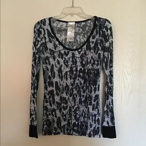 Long Sleeve Leopard Print Top
